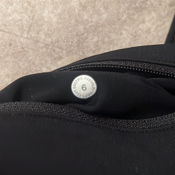 Lululemon Speed Up High-Rise 4” Shorts - Picture 3 of 3